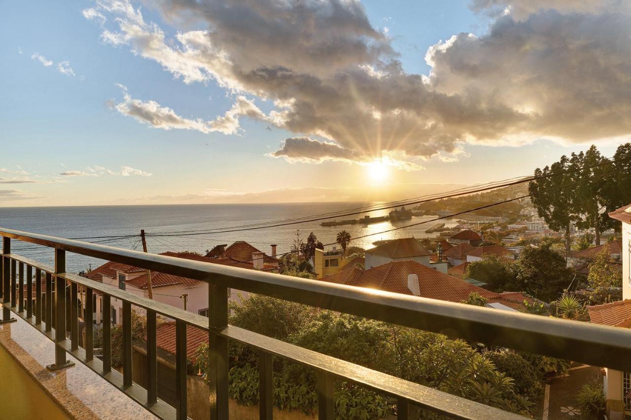 פונשל Palheiro Residence Familiar 2 מראה חיצוני תמונה